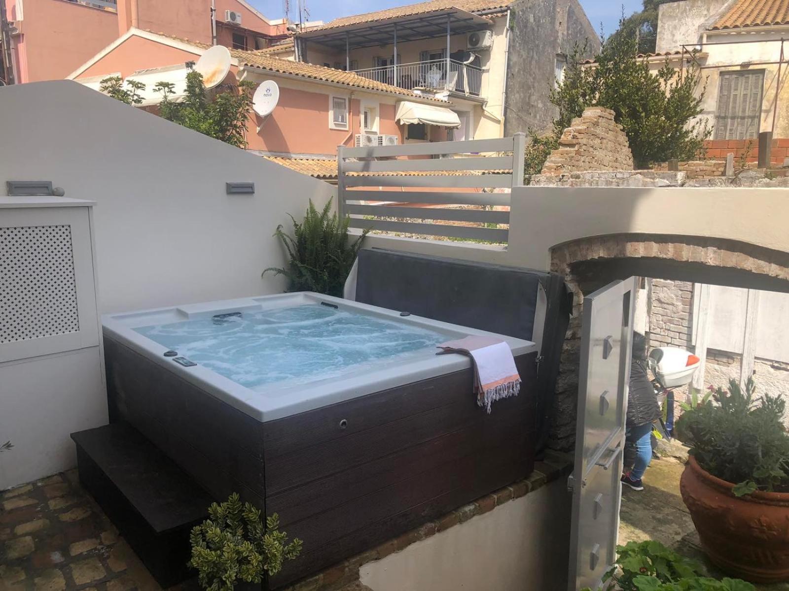 Anemomilos Jacuzzi Casa vacanze Corfu (city)